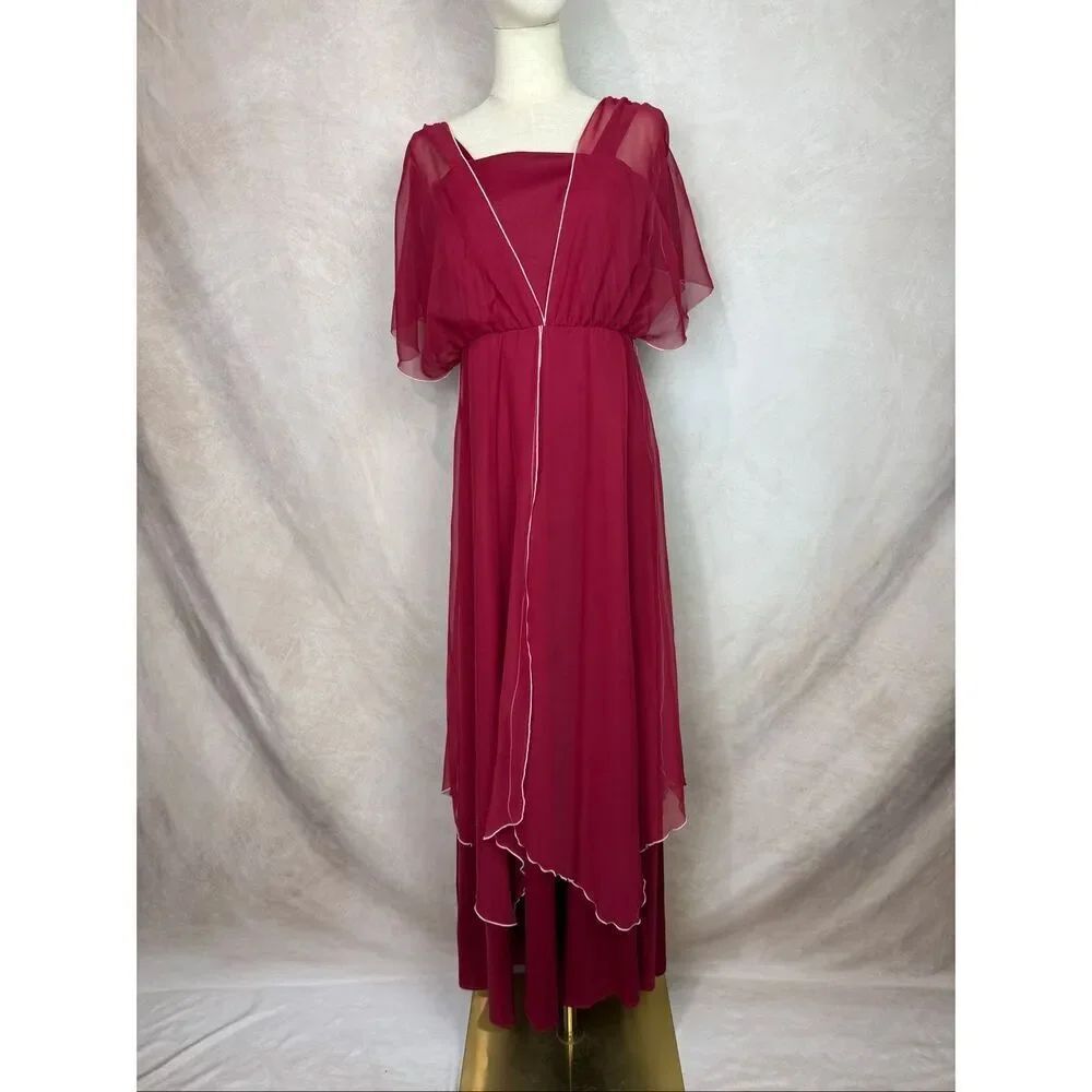 Vintage 1970s Red Evening Wear Dress Flutter Sleeve Size Medium Vampy